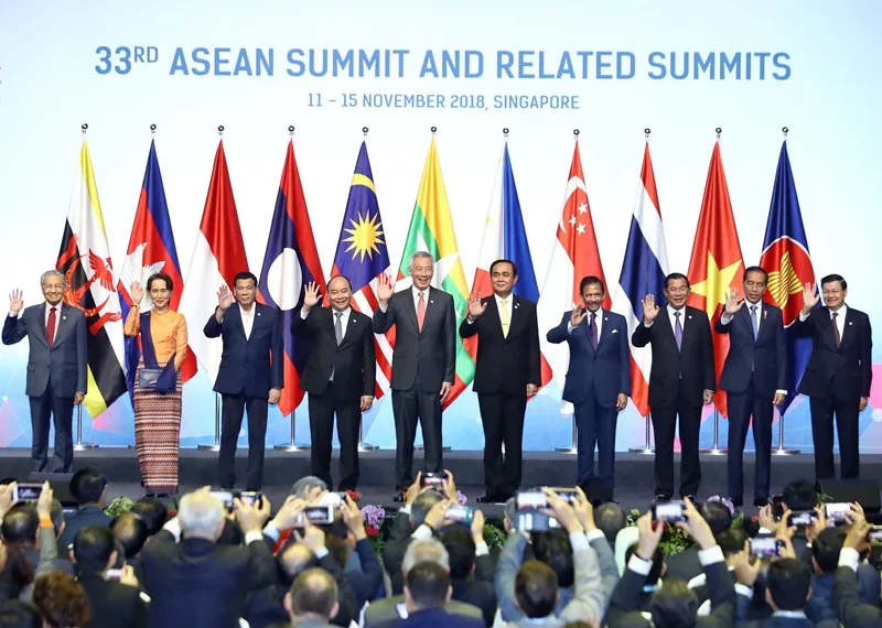 ASEAN và bức tranh kinh tế khu vực.