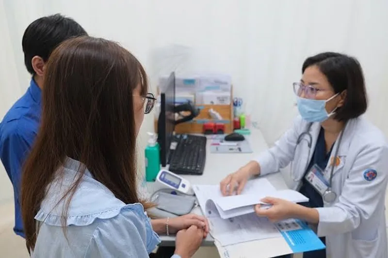 Sàng lọc tiền hôn nhân và tư vấn di truyền là chìa khóa vàng giúp phòng ngừa bệnh từ gốc rễ.